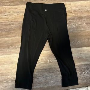 Worn Lululemon Crop Leggings in Good Condition